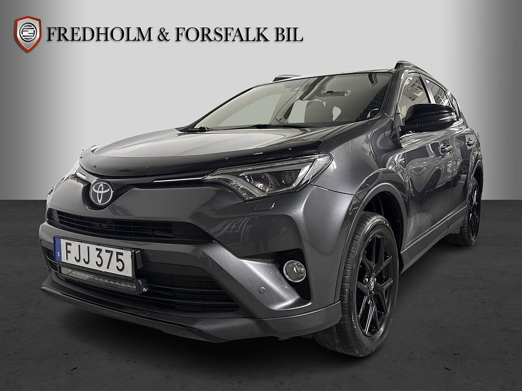 Toyota RAV4 4,99% Hybrid 2.5 AWD X-Edition Navi Rattvärme Drag FRI LEVERANS!