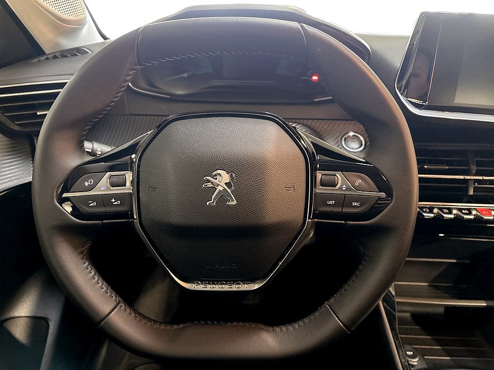Bild på Peugeot E-208 Active 50kWh 136hk Aut - CARPLAY, P-SENSORER BAK