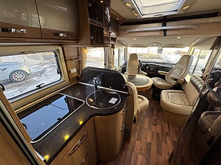 Husbil-integrerad Hymer B 678 ED-S 3.0 177HK AUT,  Långbädd & hyttsäng! ALDE! 15 av 21