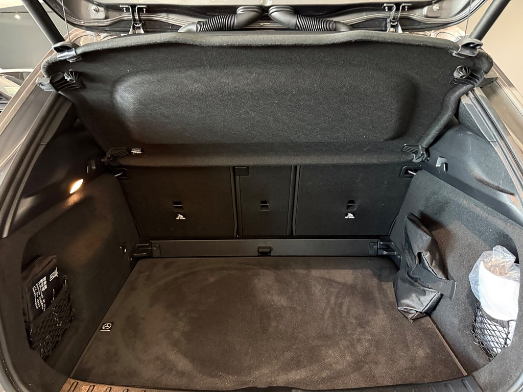 Mercedes-Benz GLA 200 AMG Drag Premium Burmester - bild 25