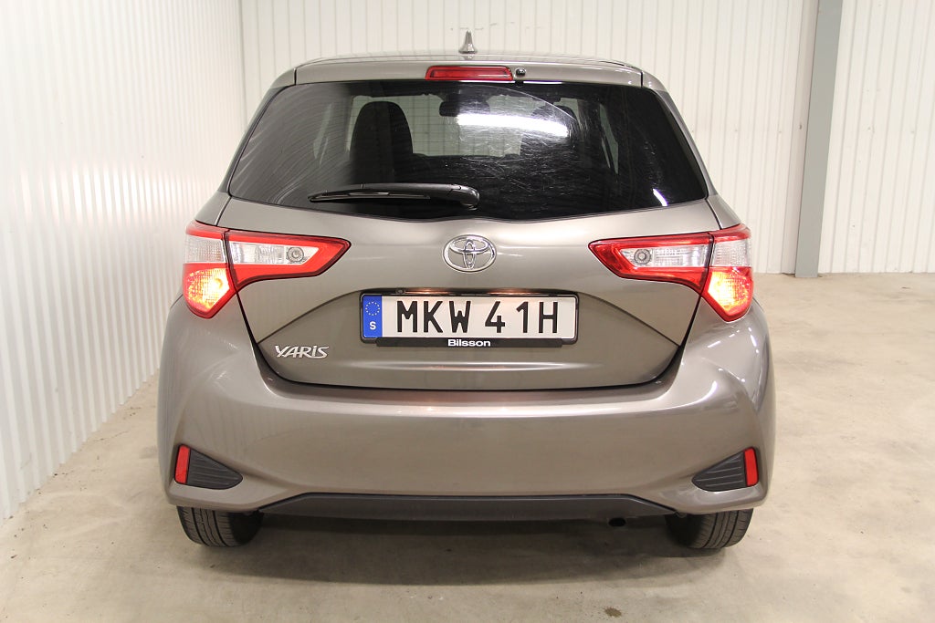 Toyota Yaris 5-dörrar 1.5 VVT-iE Active Jubileumsmodell