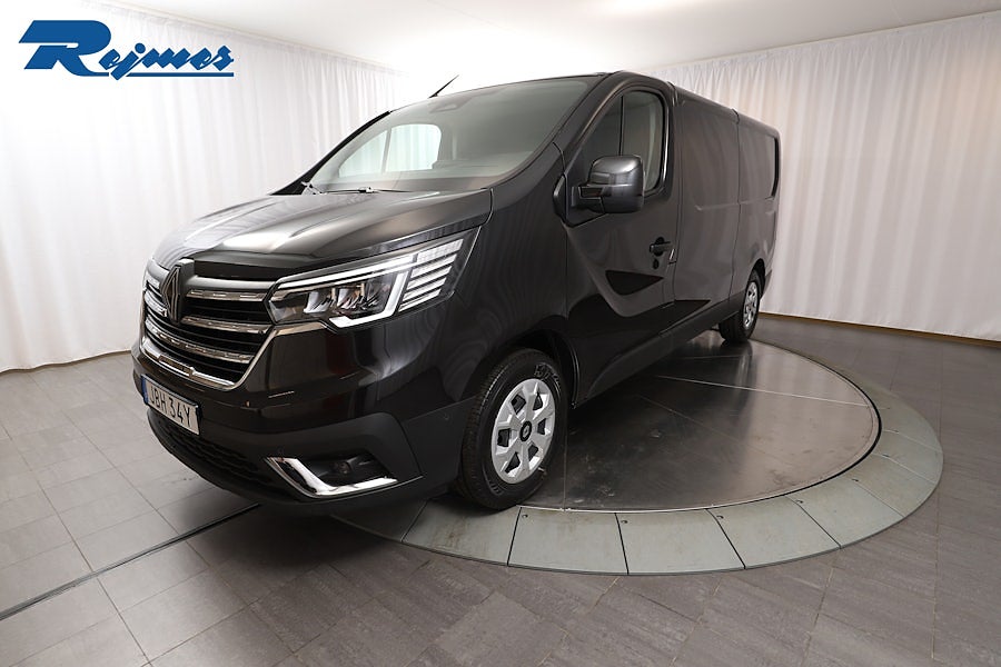 Renault trafic III Skåp PhII Nordic L2H1 170 A (9-växlad) värmare