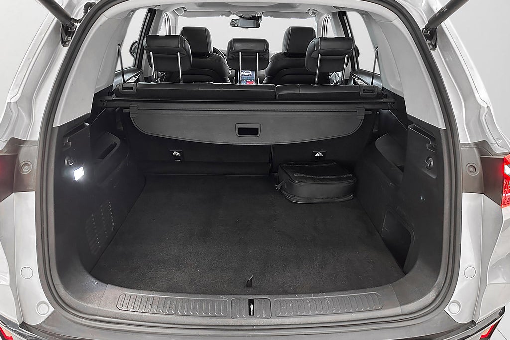 Maxus Euniq 6 2022 - miniatyr 10