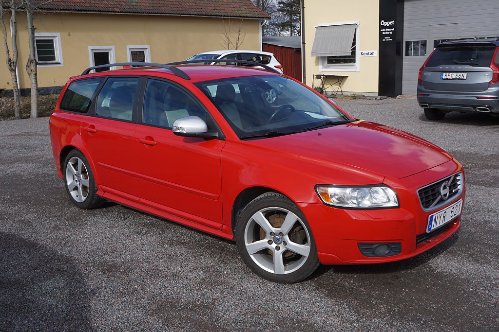 Volvo V50 D2 R-Design 