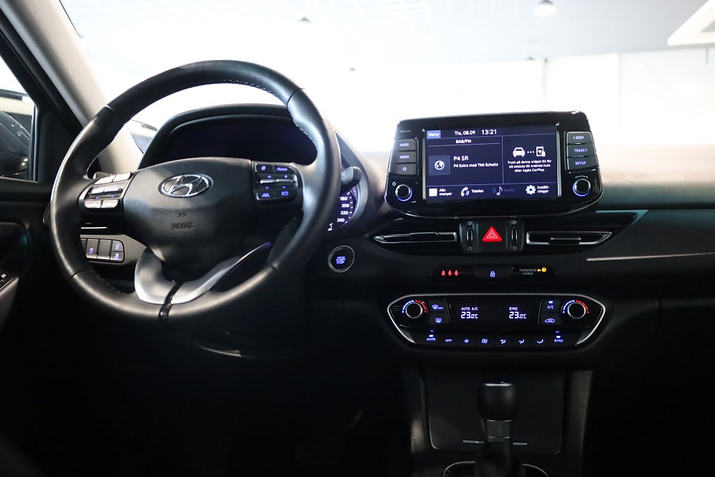 Hyundai i30 1.0 T-GDI DCT MHEV Essential Kamera Rattvärme Leasbar 2023