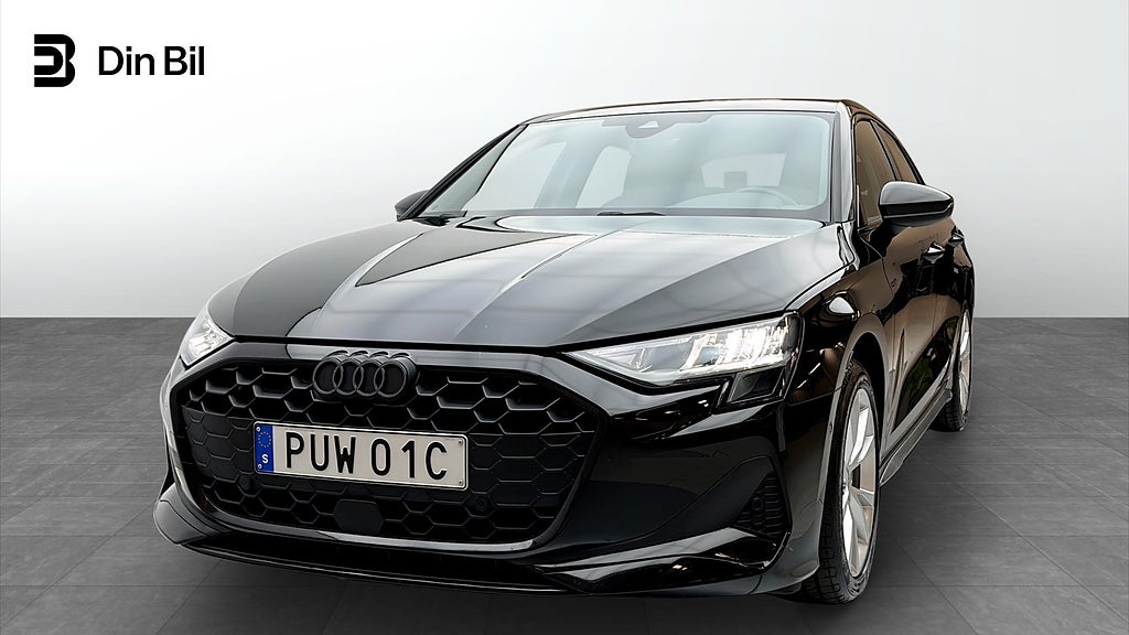 Audi A3 Sportback 35 TFSI 150HK Carplay Black Optik