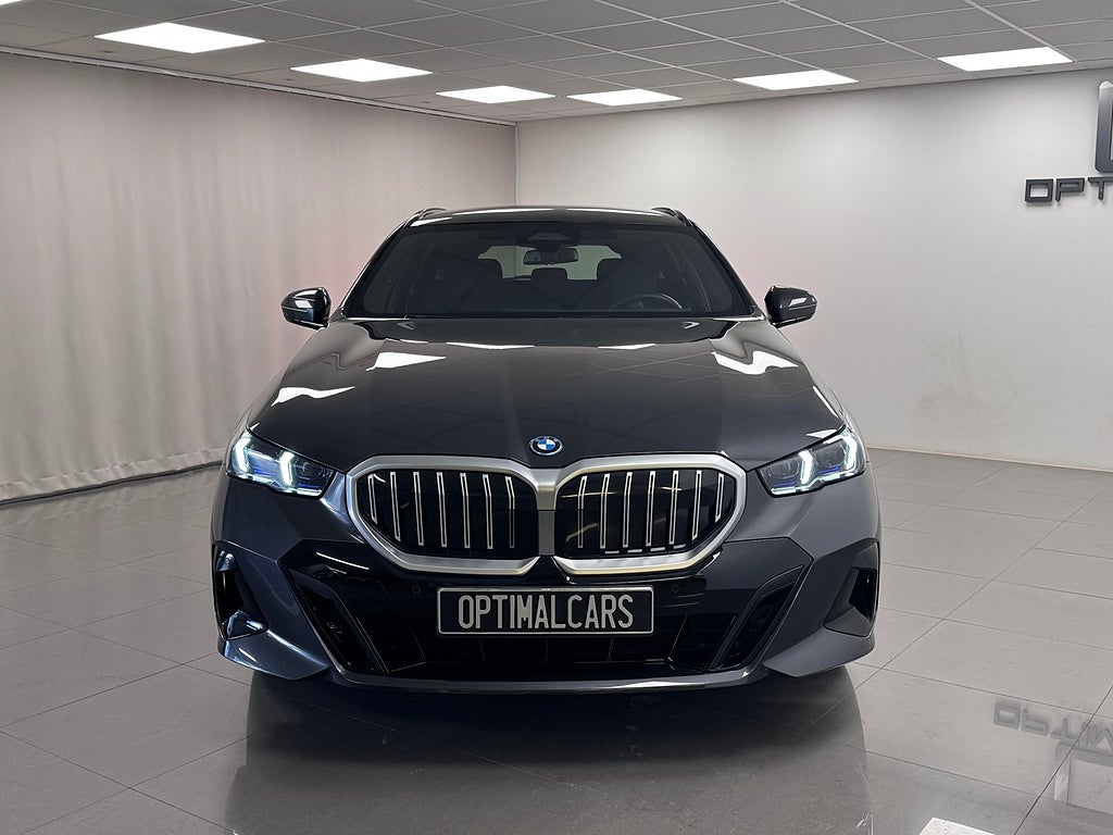 BMW 530e 2025 - miniatyr 3