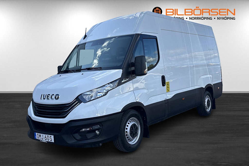 Iveco Daily 35S14A8 Van 12 m3 (Webasto värmare, 3.500 kg dragvikt) 