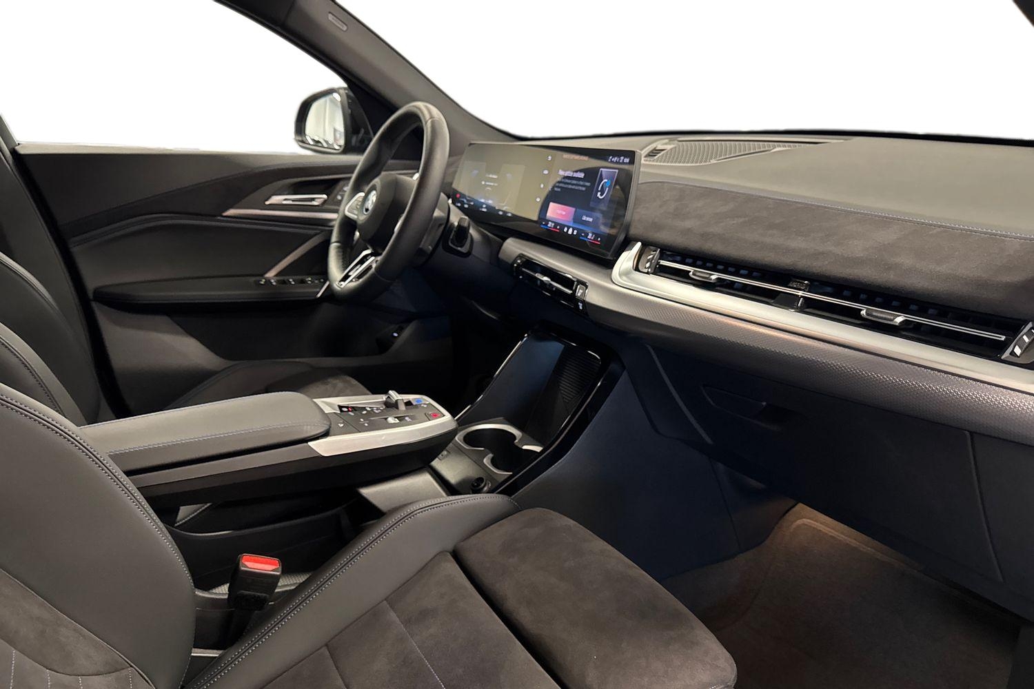 BMW iX2 xDrive 30 M-sport 2026, bild 6/47