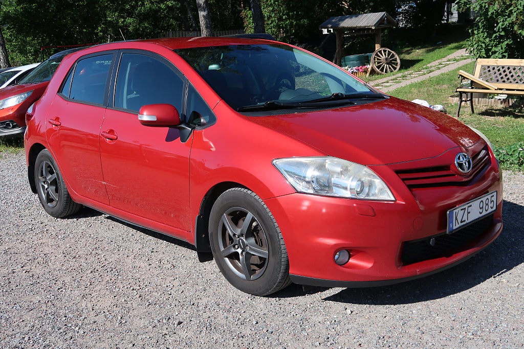 Toyota Auris 5-dörrar 1.4 D-4D Plus Euro 5