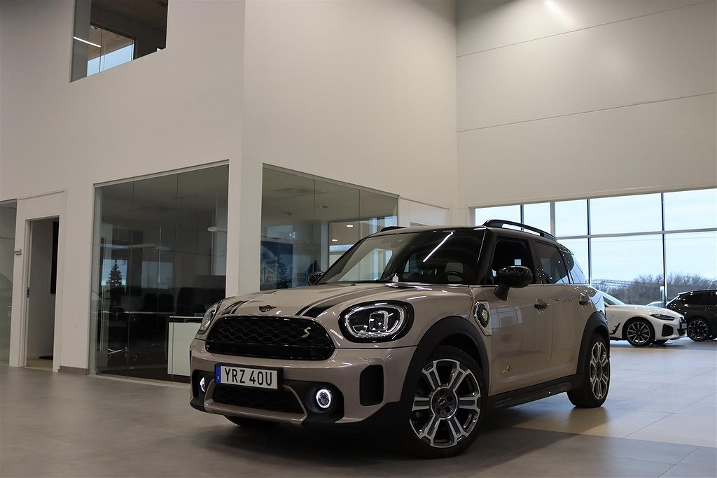 MINI Countryman Cooper SE ALL4 Experience Navi Kamera