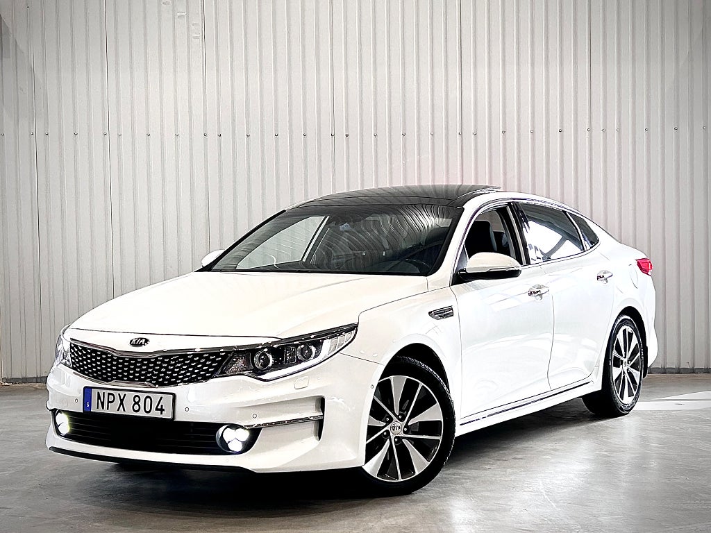 Kia Optima 1.7 Launch Edition DRAG PANO H/K NAVI SKINN SE UTR