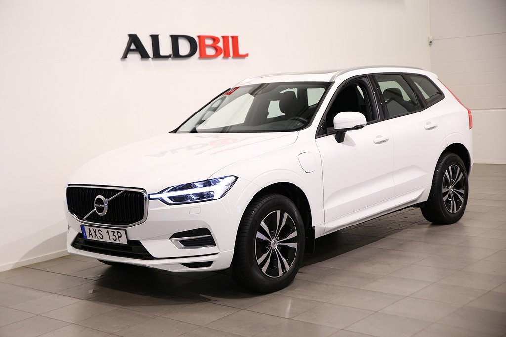 Volvo XC60 Recharge T8 392hk AWD Momentum Aut / Teknikpkt / Drag / Pano