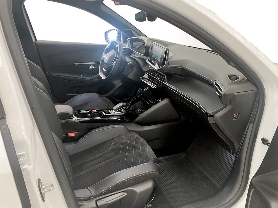 Bild på Peugeot E-208 GT Pack 50kWh 136hk Aut B-KAMERA