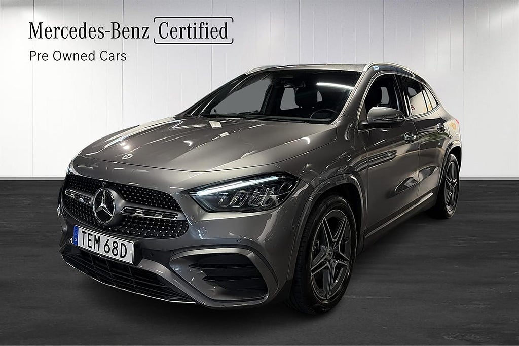 Mercedes-Benz GLA 200 AMG Värmare Dragkrok 360° Navigation