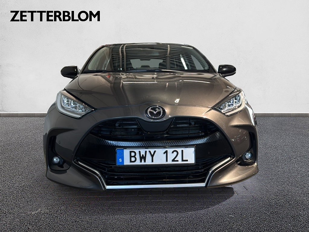 Halvkombi Mazda 2 5 av 14