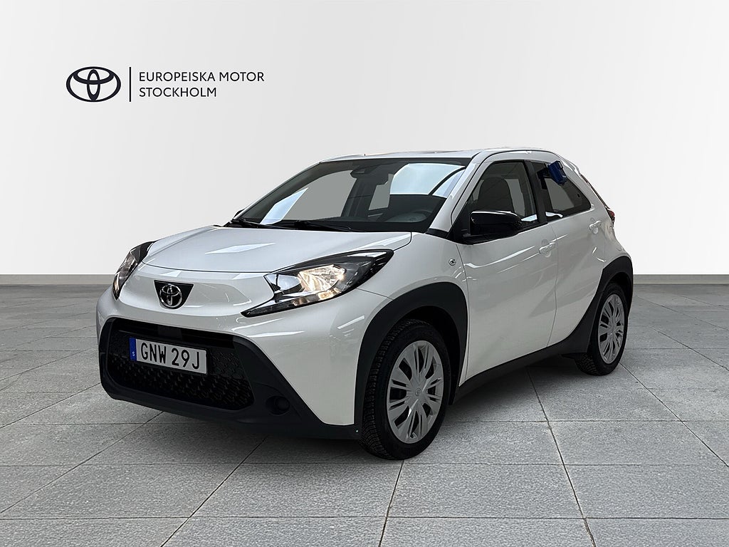 Toyota Aygo X 1.0 VVT-i Play / V-hjul