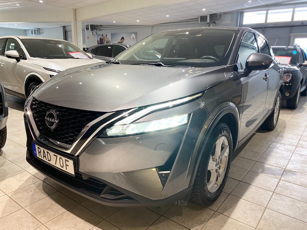 Nissan Qashqai 1.3 DIG-T XTRONIC N-Connecta Vinterhjul 