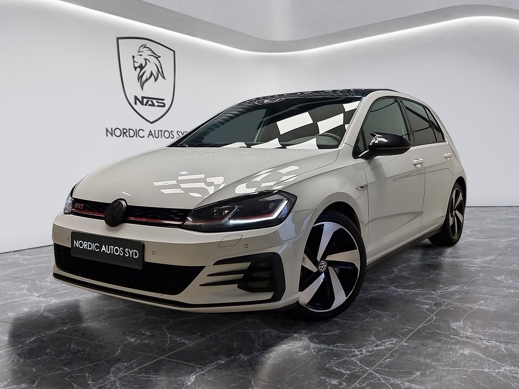 Volkswagen Golf GTI / Performance /2.0 TSI /Taklucka Carplay