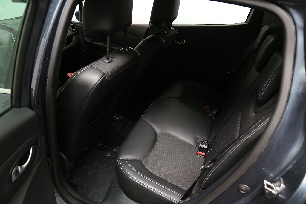 Renault Clio 0,9 TCe Intens Navi PDC Keyless Blåtand