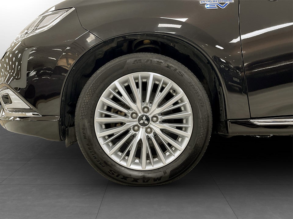 Bild på Mitsubishi Outlander Business PHEV 224hk Aut 4WD BACKKAMERA