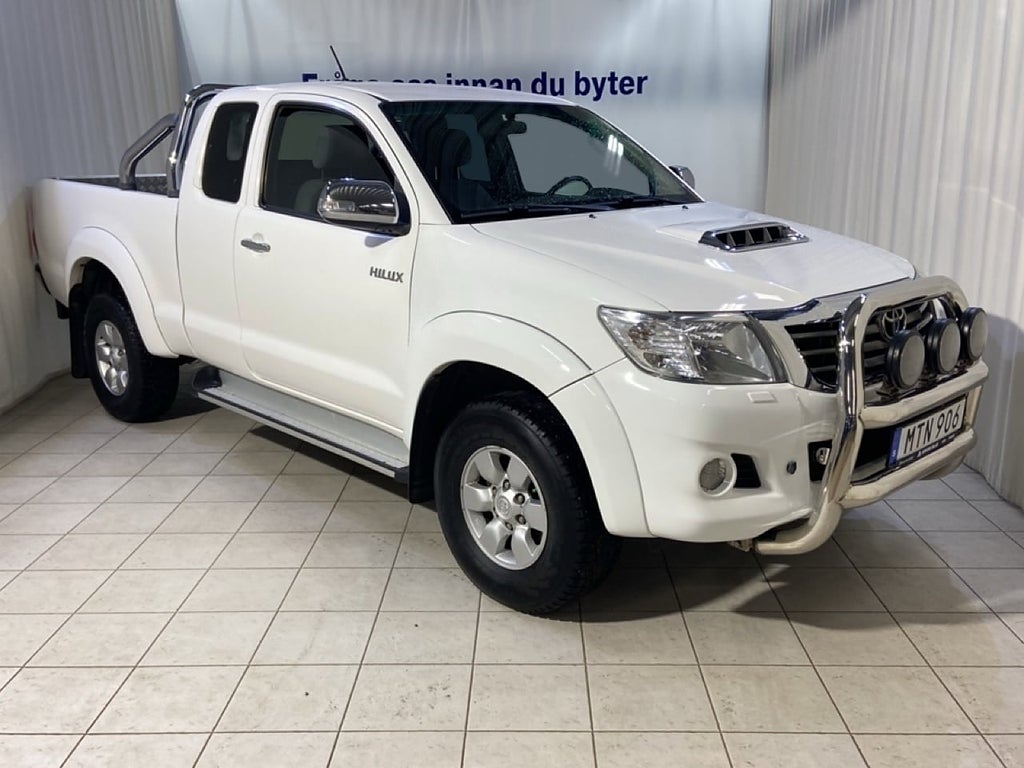 Toyota Hilux X-CAB 2,5TD KAMREM BYTT