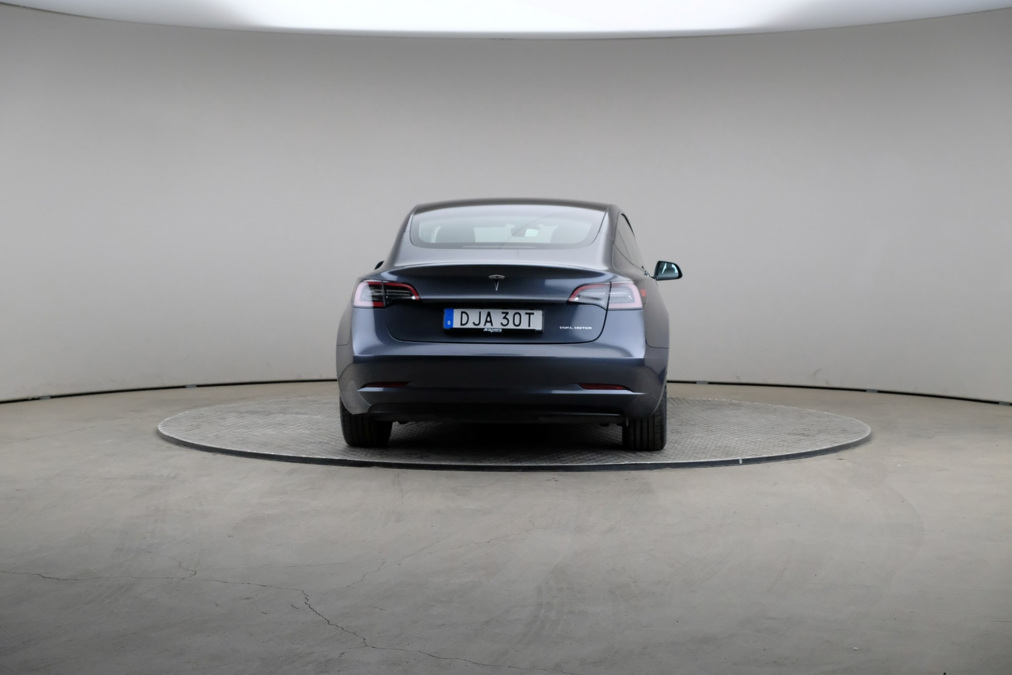 Tesla Model 3 Long Range AWD 498hk 2023, bild 2/10