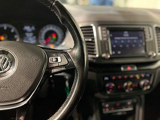 Volkswagen Sharan 7-sits 2.0 TDI AWD Drag Kamera Dvärm SoV
