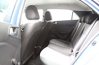 Halvkombi Hyundai i20 21 av 23