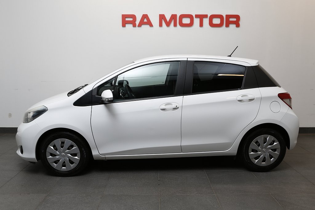 Toyota Yaris 1,33 Dual VVT-i Edition 50 Kamera Bluetooth 2014