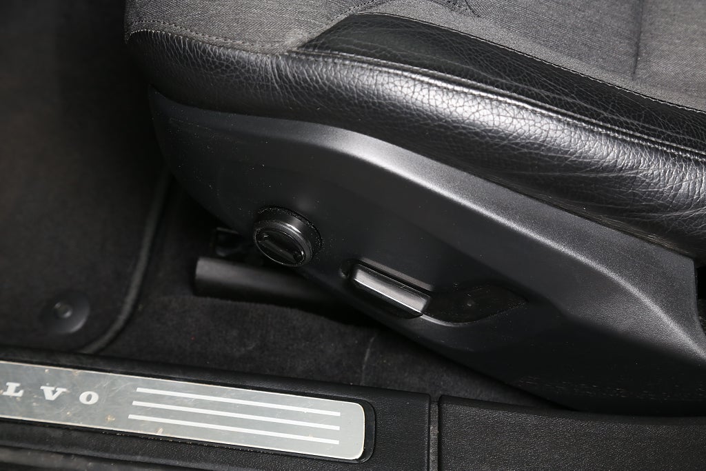 Volvo V90 B4 Diesel 197hk Core Aut Kamera Värmare Drag