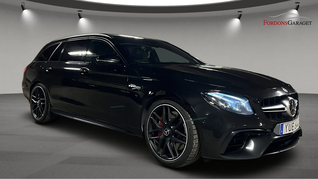 Mercedes-Benz E63 S AMG PERFORMANCE 4MATIC+ BURMESTER PANO SVENSK FULLUTR 612HK