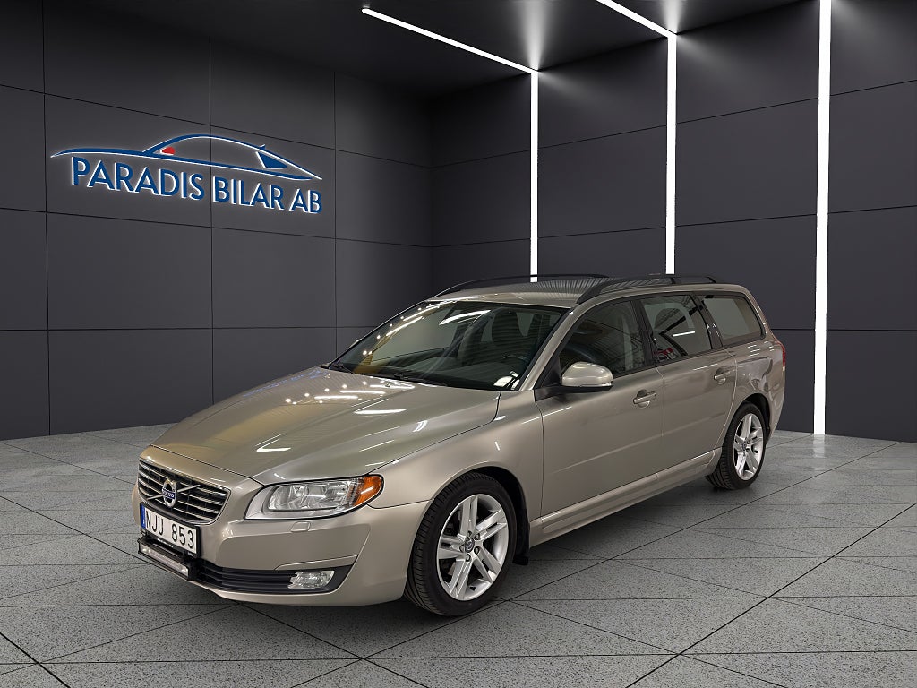 Volvo V70 D2 Kinetic Vdäck,Drag,Kamrem