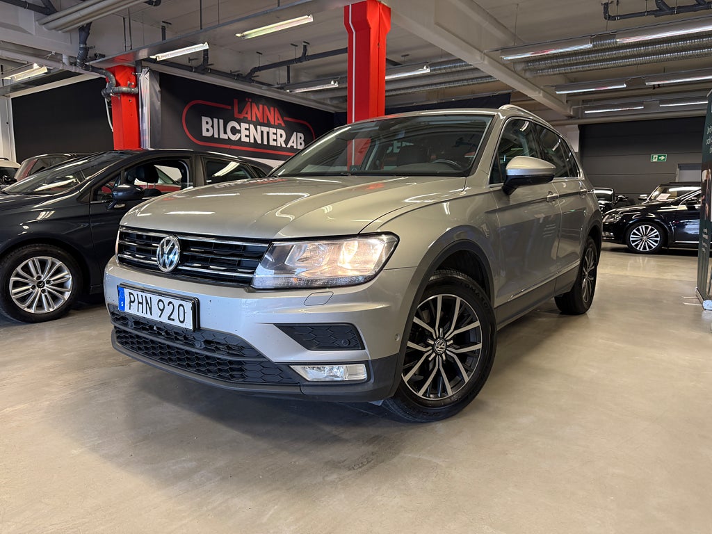 Volkswagen Tiguan 1.4 TSI 4M 2 ägare Drag Kamera PDC Värmare Ny servad
