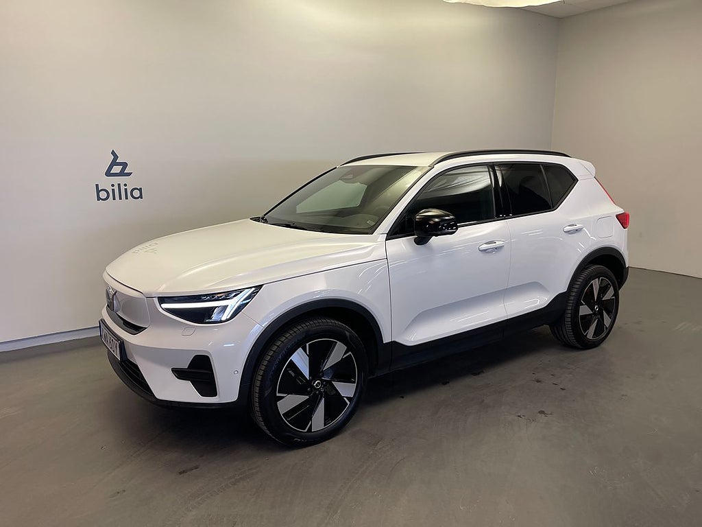 Volvo EX40 Single Motor Extended Range Core SE / Navigation / 360 kamera /