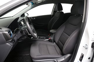Halvkombi Hyundai IONIQ 8 av 21