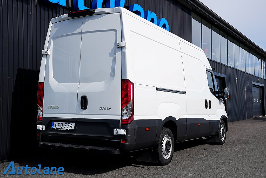Iveco Daily 35-140 2.3 JTD Hi-Matic, 3-sits, MOMS, Webasto 136hk