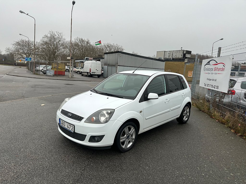 Ford Fiesta 5-dörrar 1.4 Euro 4