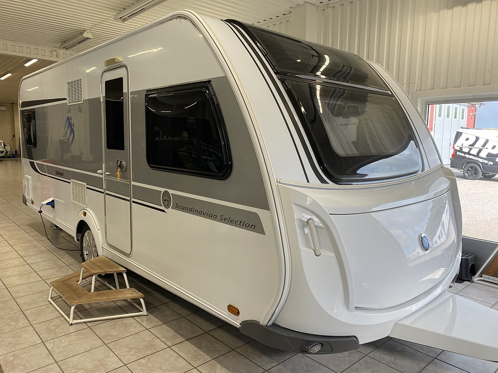 Knaus Scandinavian Selection 580 UF