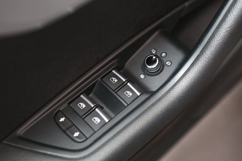 Audi A4 2,0 TDI 150hk S Tronic Proline Avant Navi 2018