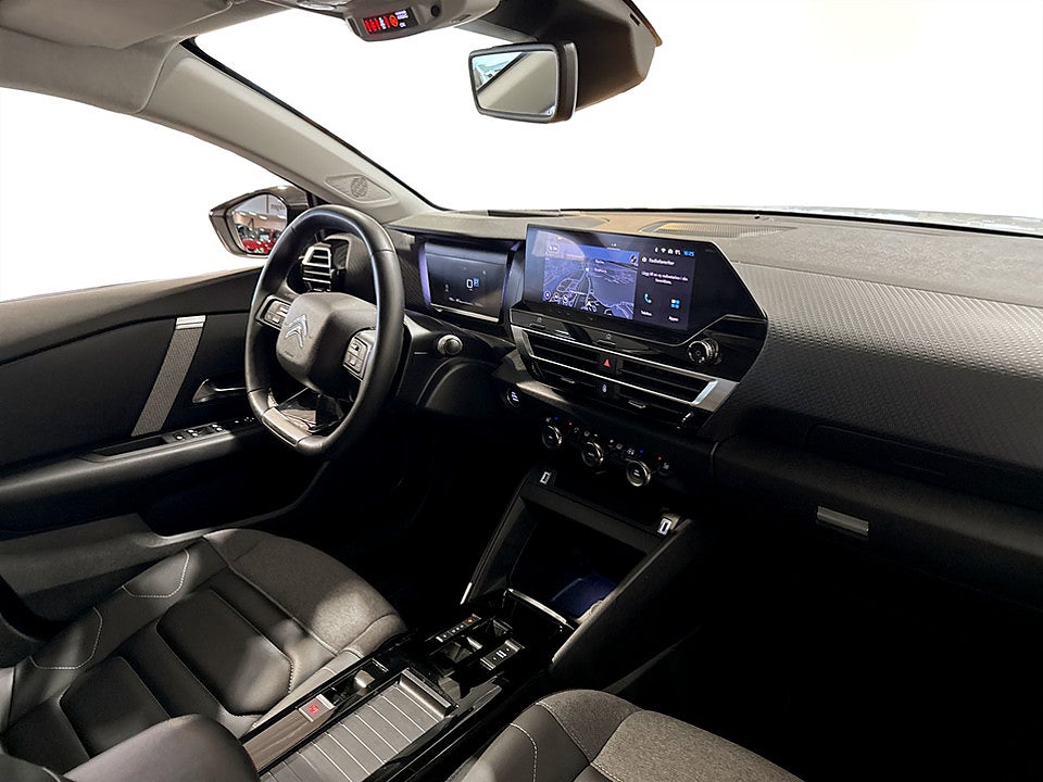 Bild på Citroën C4-X Shine 1.2 PT 130hk Aut B-KAMERA CARPLAY