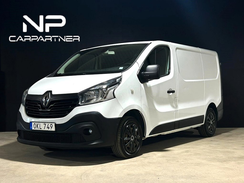 Renault trafic Skåpbil 2.7t 1.6 dCi / MOMS/ Drag/ Värmare