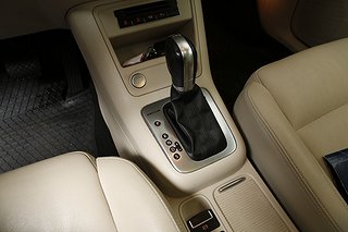 SUV Volkswagen Tiguan 23 av 25