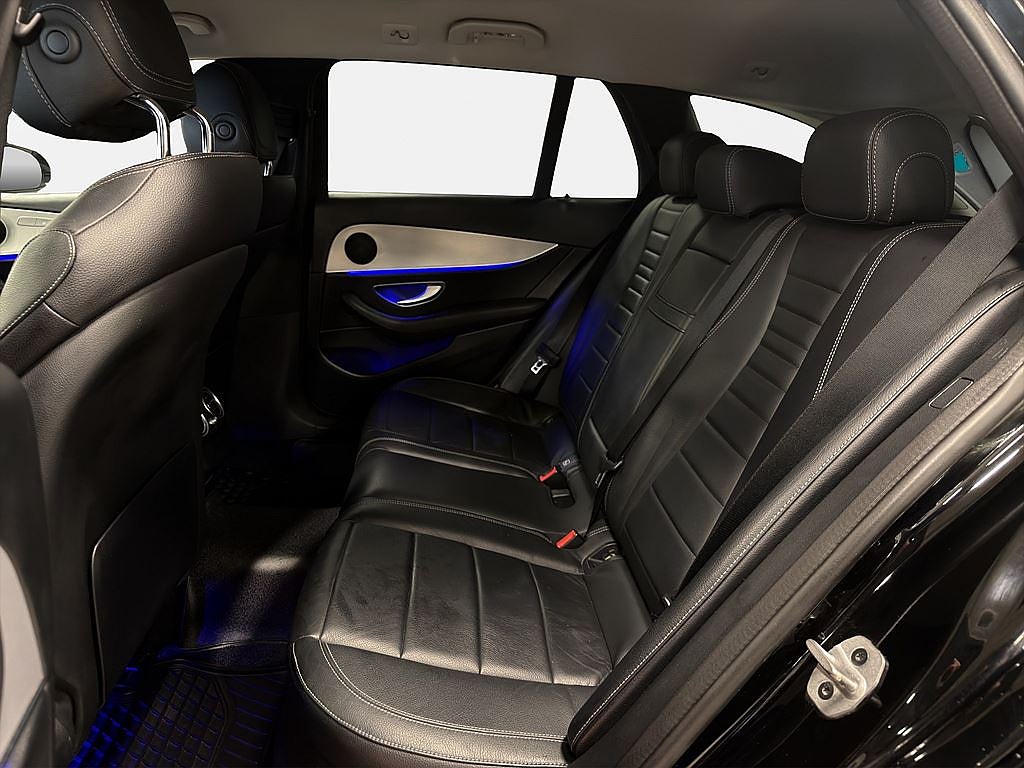 Mercedes-Benz E 300 T de 9G-Tronic, 306hk, nyservad