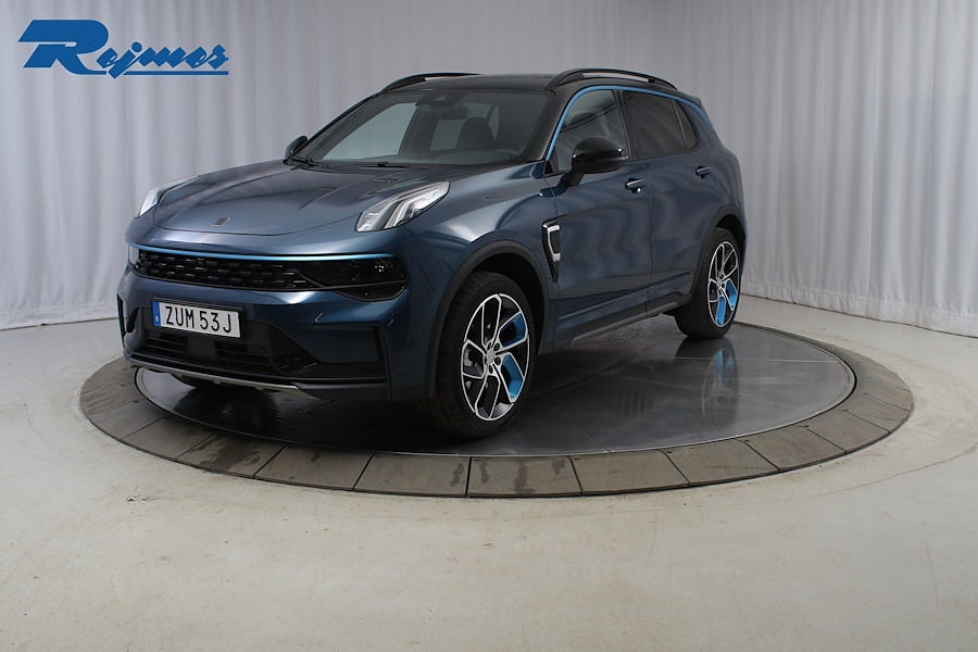Lynk & Co 01 PHEV
