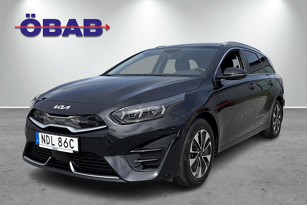 Kia Ceed Sportswagon Plug-in Hybrid DCT Action