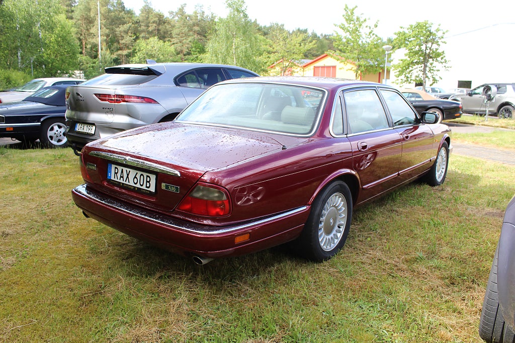 Jaguar XJ XJ6 3,2 lågmil, 100% rostfri, ny stor service etc