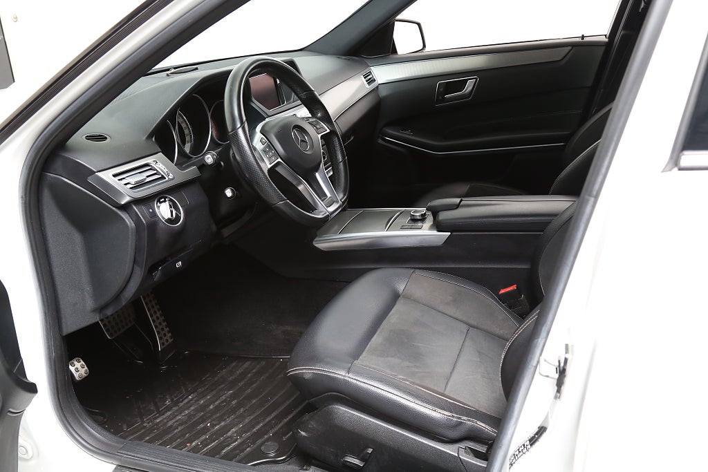 Mercedes-Benz E 220 T BlueTEC 9G-Tronic AMG Sport Avantgarde Drag