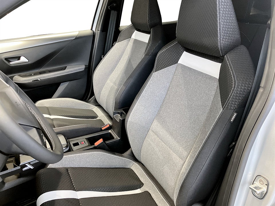 Bild på Opel Frontera GS Hybrid 145hk Aut B-KAMERA NAVI