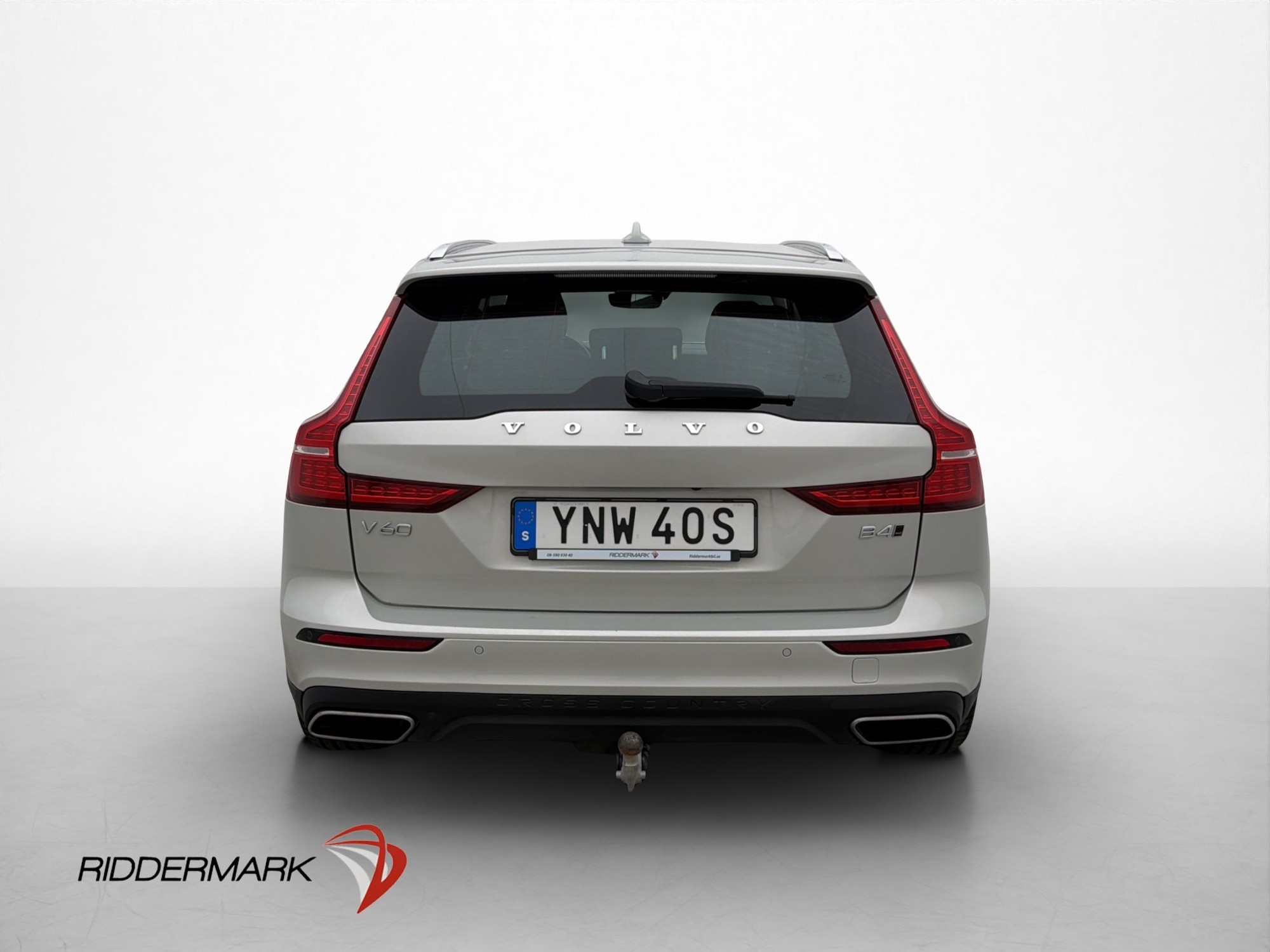 Volvo V60 Cross Country B4 AWD Advanced 2022, kuva 6/66